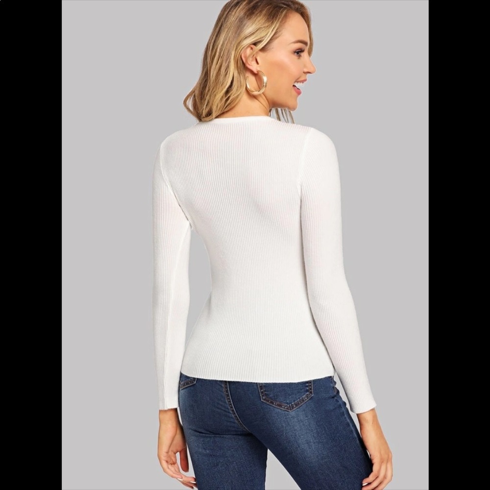 Keyhole Ribbed Sweater - Picture 2 of 5